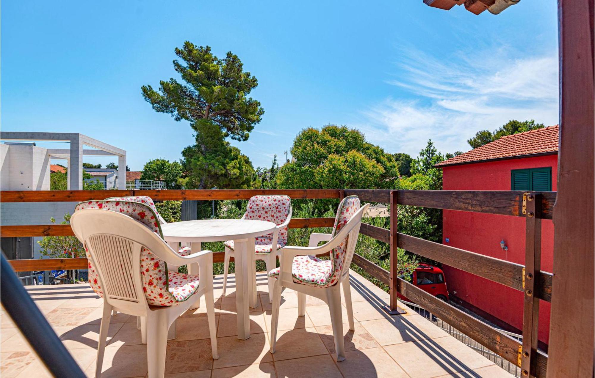 Pet Friendly Apartment In Jadrija With Wifi Ngoại thất bức ảnh